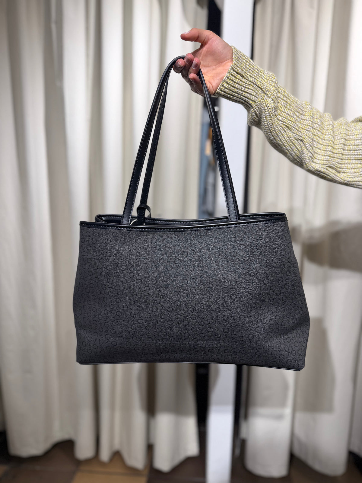 Bolso GUESS XL