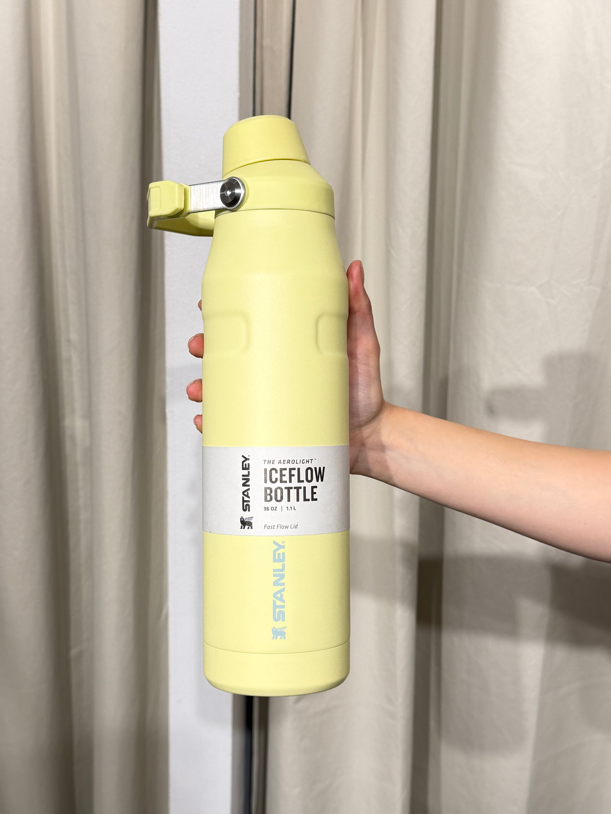 Termo Stanley Yellow 1.9L