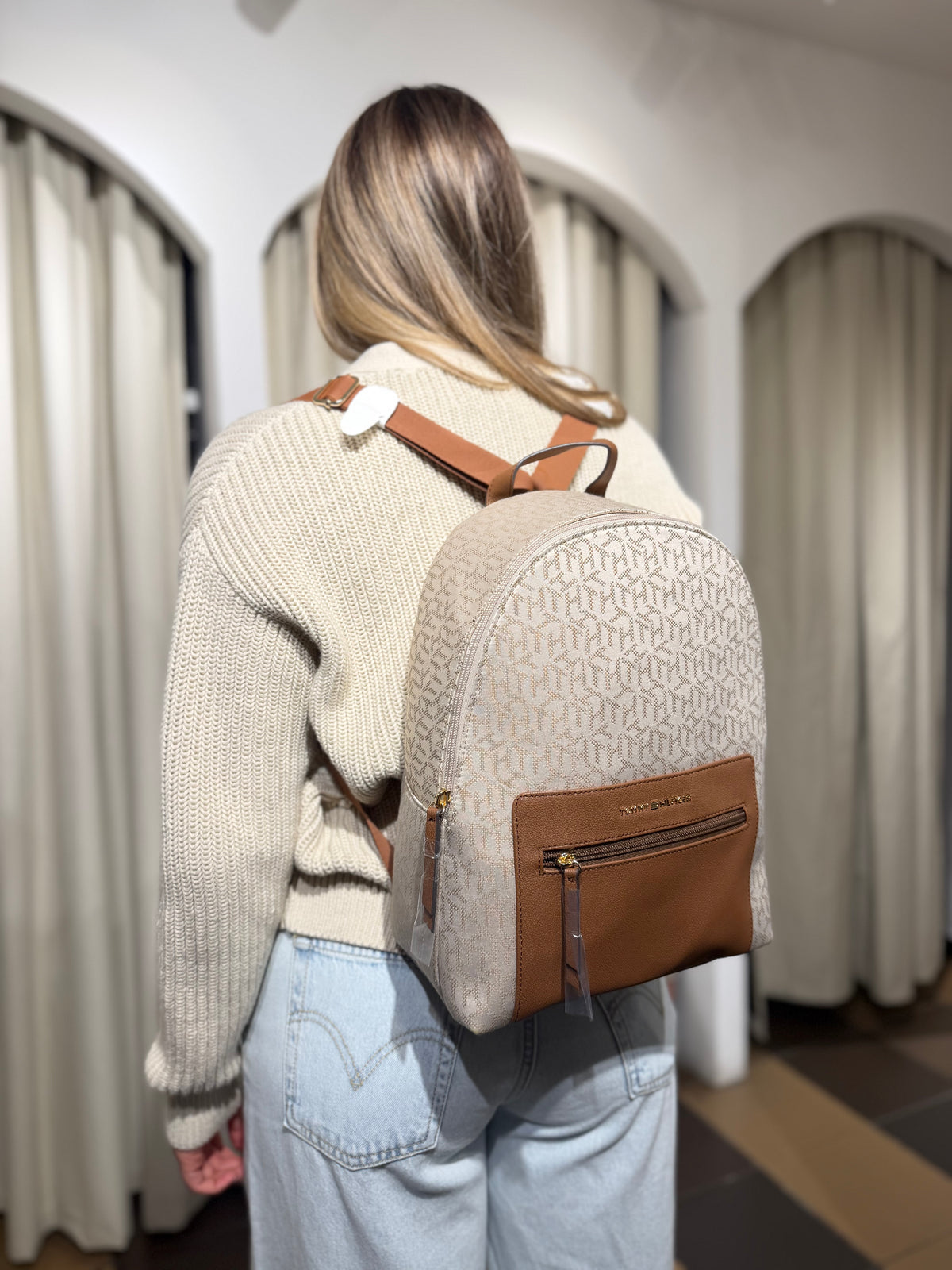 Morral Tommy Hilfiger Camel