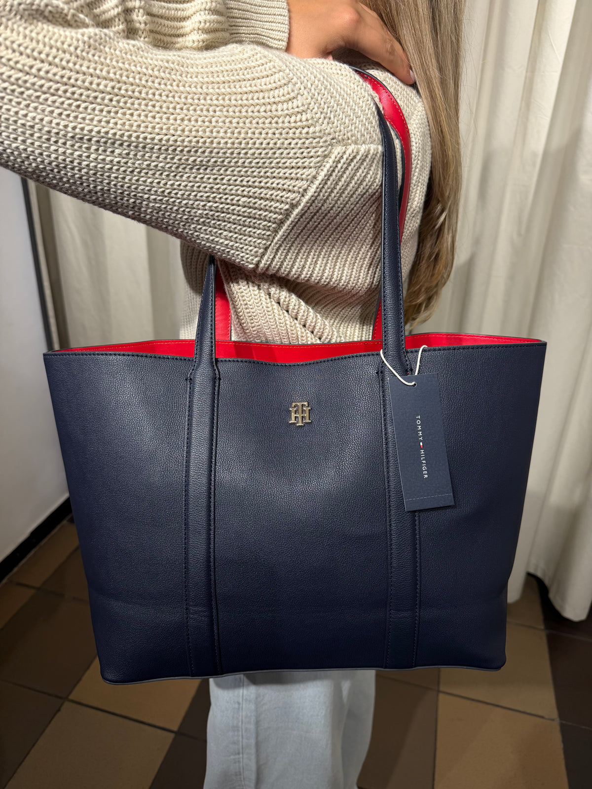Bolso Tommy Hilfiger XL