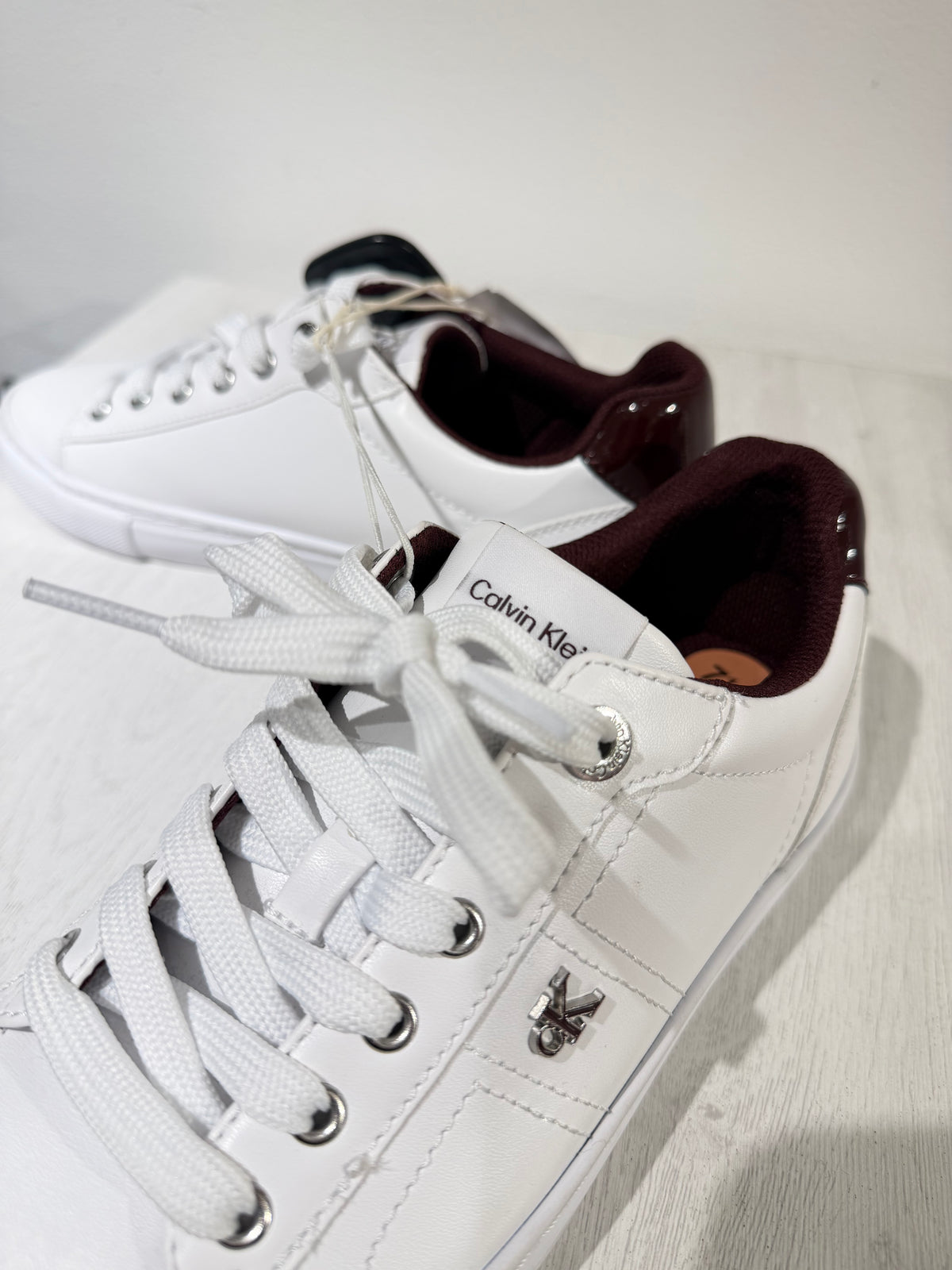 Tenis Calvin Klein 7.5