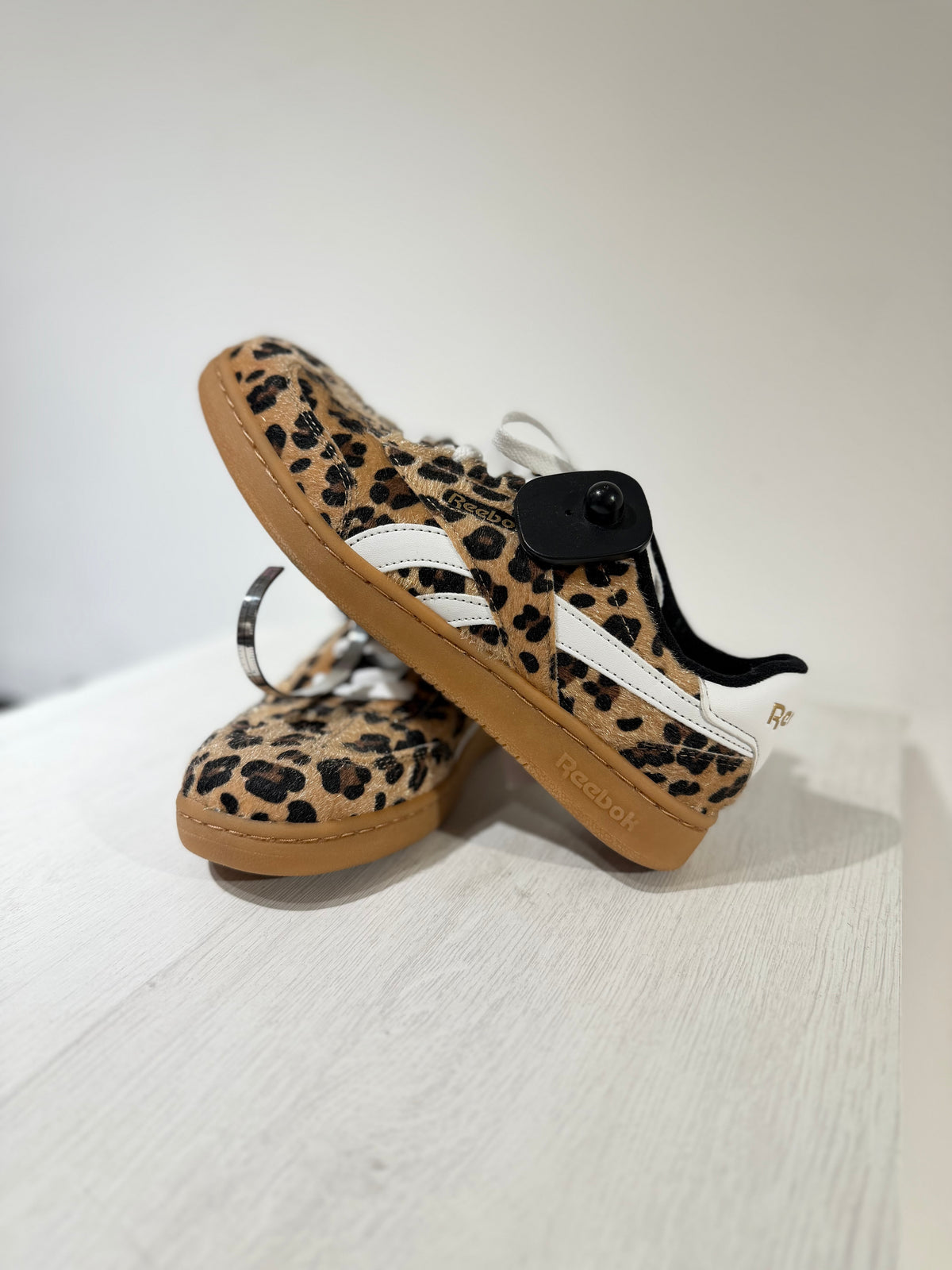 Tenis leopardo Reebok - 5