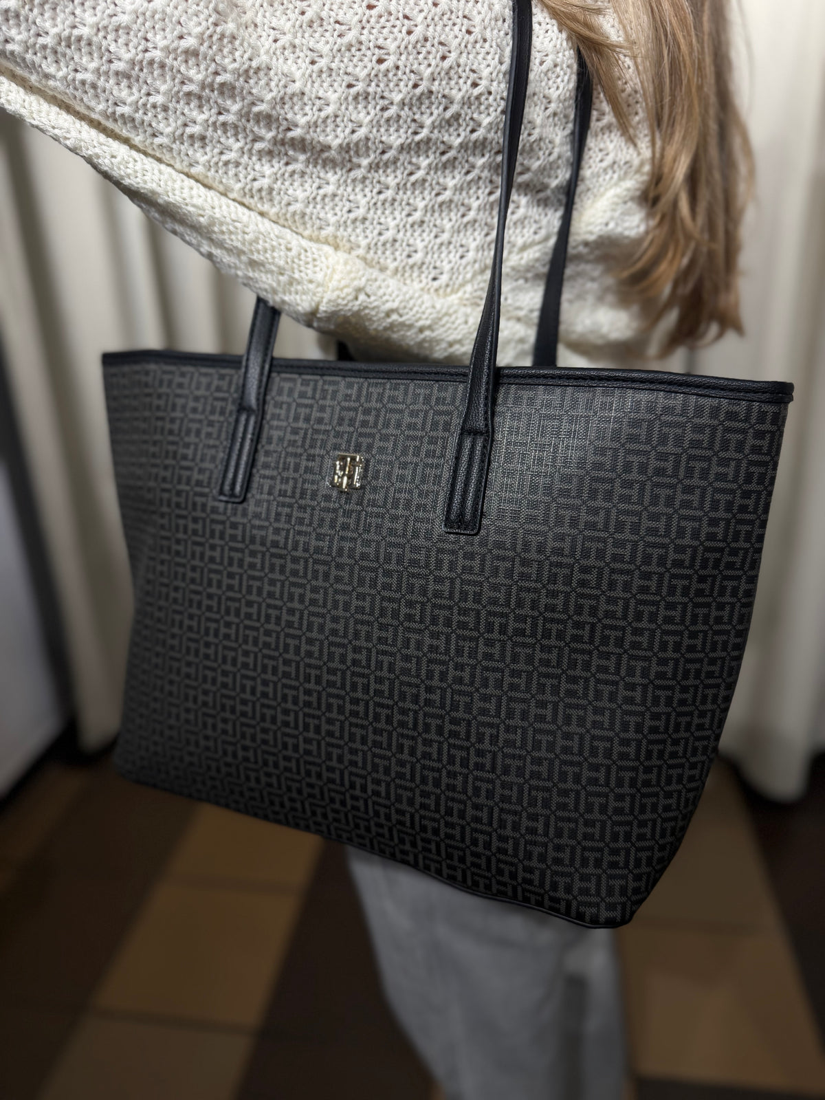 Bolso Tommy Hilfiger XL