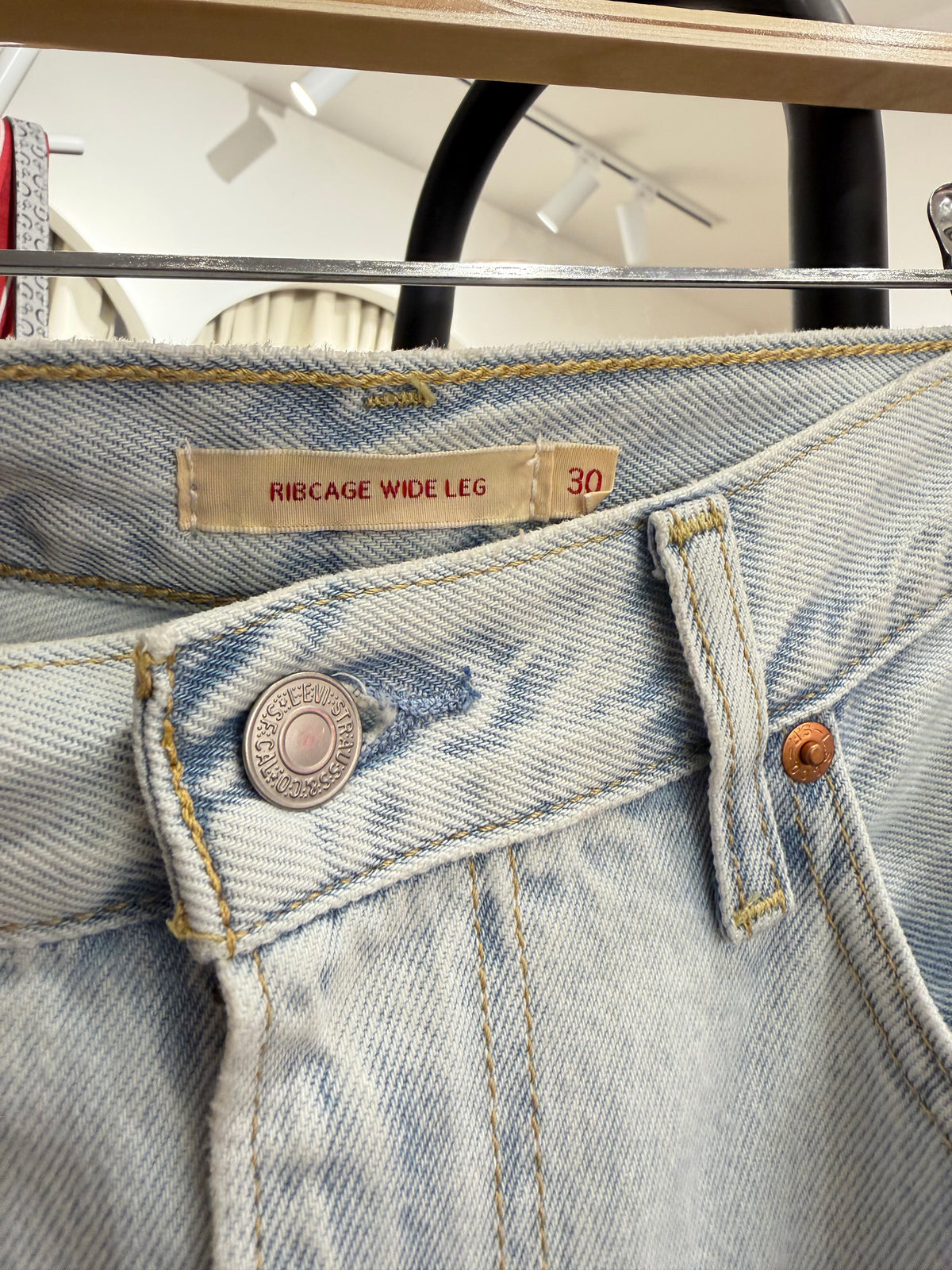 WIDE LEG Levis - 30