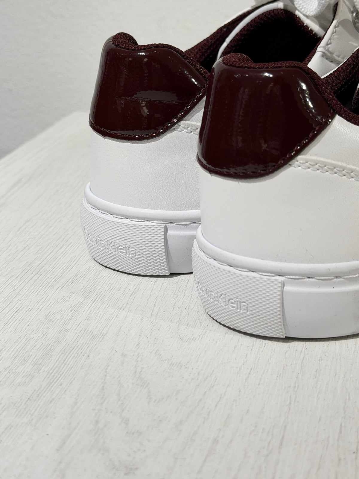 Tenis Calvin Klein 7.5