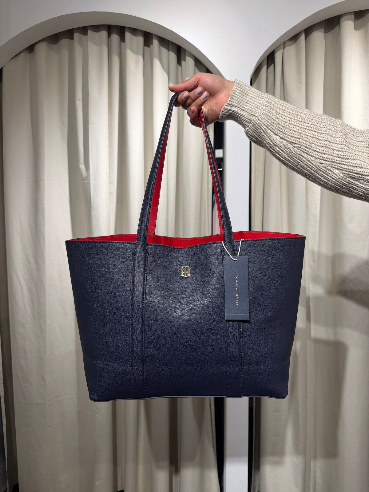 Bolso Tommy Hilfiger XL