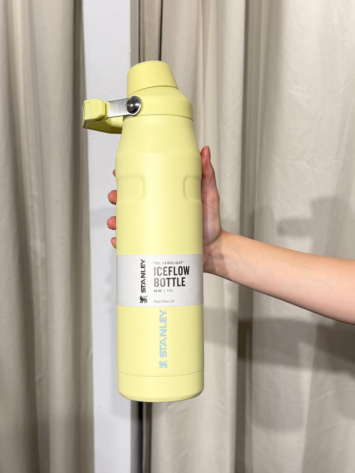 Termo Stanley Yellow 1.9L
