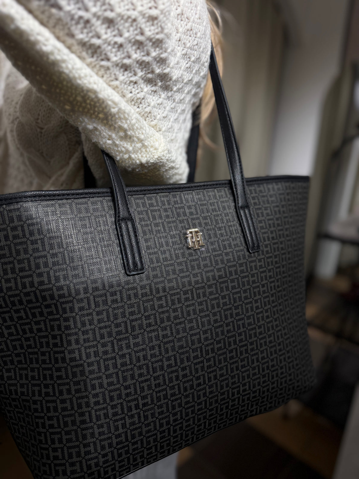 Bolso Tommy Hilfiger XL