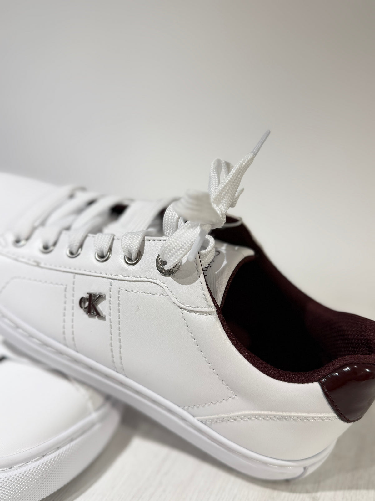 Tenis Calvin Klein 7.5