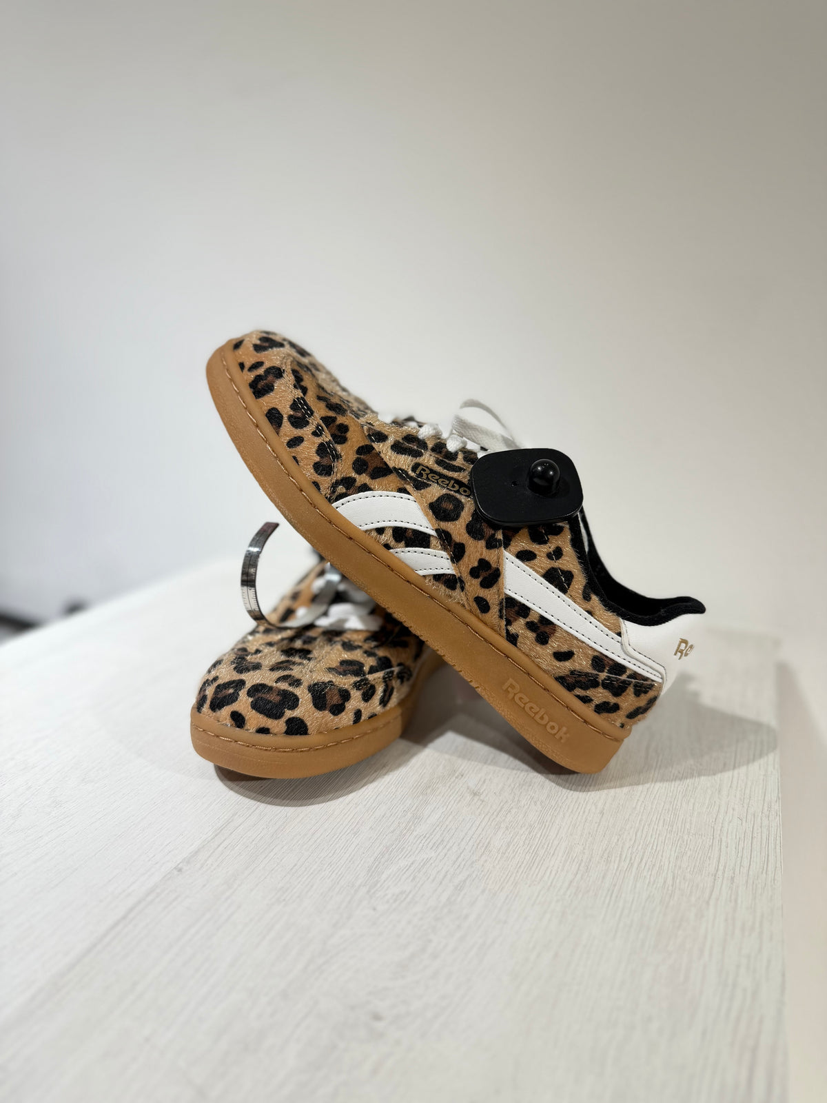 Tenis leopardo Reebok - 5